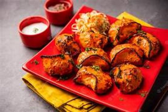 VEG TANDOORI MOMOS 